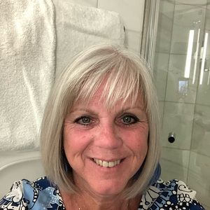 Meet your Posher, Pam